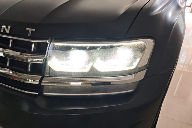 Used Volkswagen Teramont 2019 530 V6 Four-Wheel Drive Flagship Version China V Standard Left Front Headlight