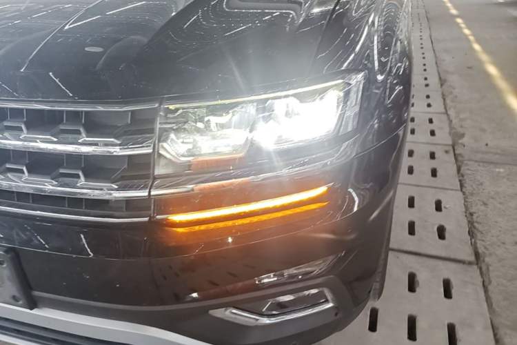 Used Volkswagen Teramont 2019 380TSI Four-Wheel Drive Luxury Version China VI Standard Left Front Headlight