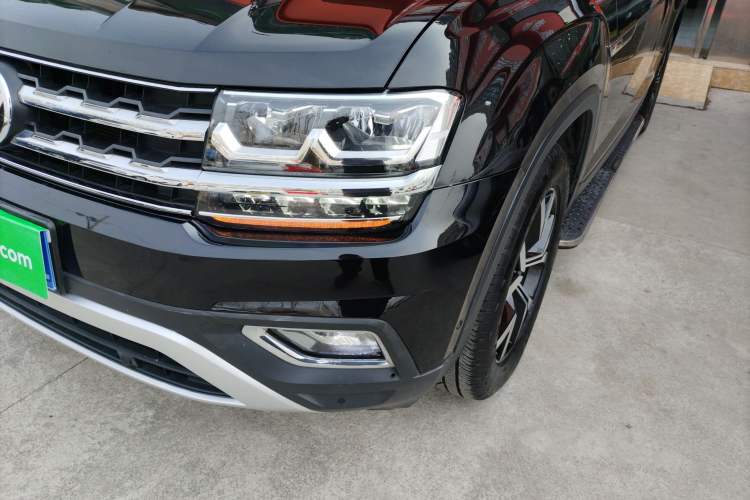 Used Volkswagen Teramont 2019 330TSI Two-Wheel-Drive Luxury Edition China V Standard Left Front Headlight