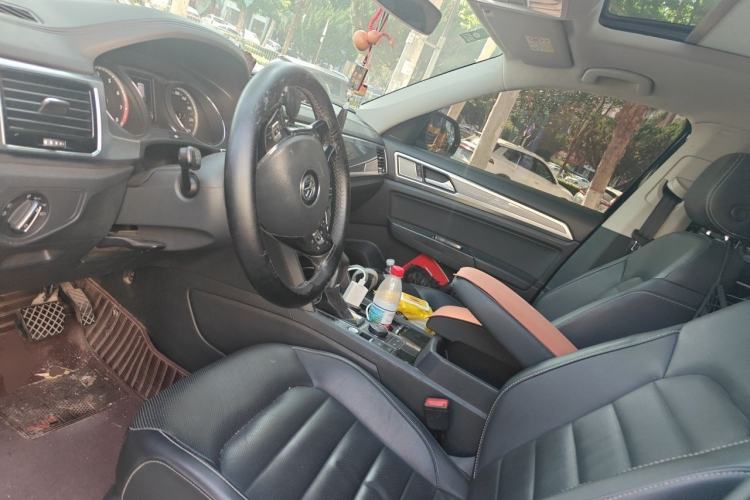 Used Volkswagen Teramont  Left Front Seat