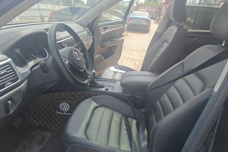 Used Volkswagen Teramont 2019 330TSI Two-Wheel-Drive Luxury Edition China VI Standard Left Front Seat