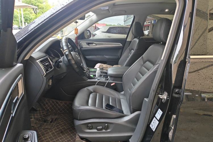 Used Volkswagen Teramont 2019 330TSI Two-Wheel-Drive Luxury Edition China VI Standard Left Front Seat