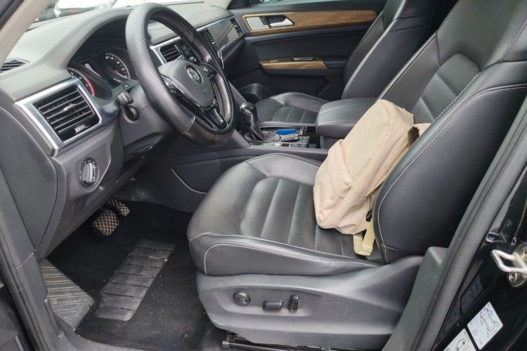 Used Volkswagen Teramont 2019 330TSI Two-Wheel-Drive Luxury Edition China VI Standard Left Front Seat
