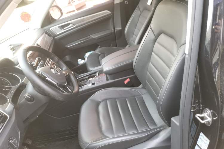 Used Volkswagen Teramont 2019 330TSI Two-Wheel-Drive Luxury Edition China VI Standard Left Front Seat