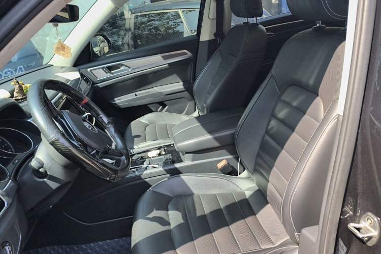 Used Volkswagen Teramont 2019 330TSI Two-Wheel-Drive Luxury Edition China V Standard Left Front Seat