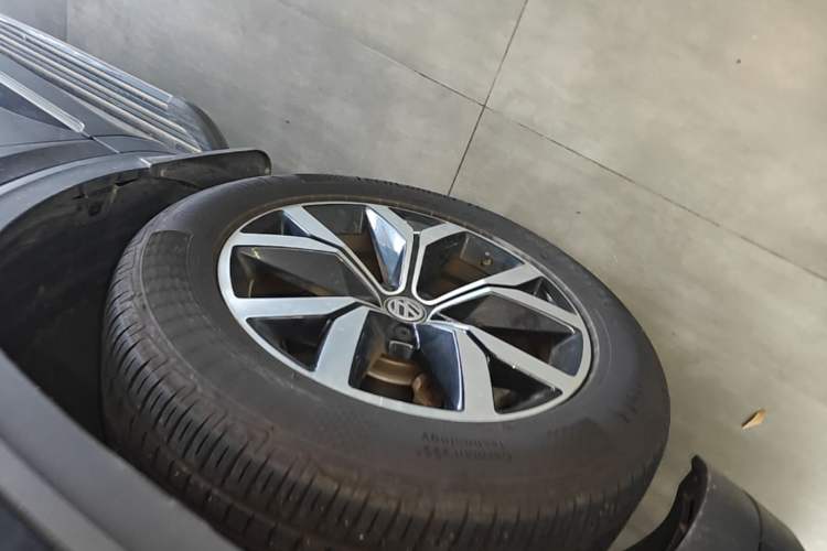 Used Volkswagen Teramont 2019 330TSI Two-Wheel-Drive Luxury Edition China V Standard Left Front Wheel Hub