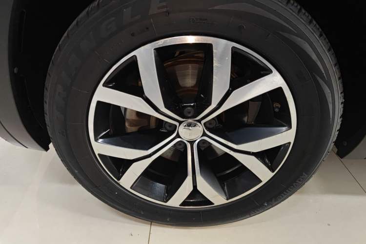 Used Volkswagen Teramont 2019 380TSI Four-Wheel Drive Luxury Version China V Standard Left Front Wheel Hub