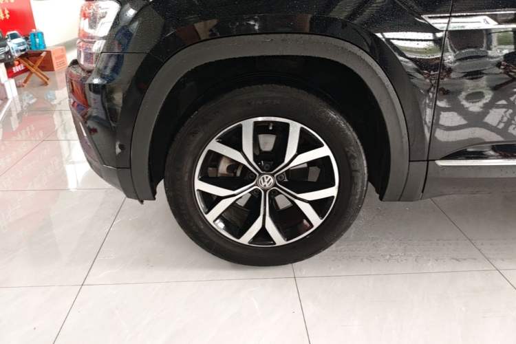 Used Volkswagen Teramont 2019 330TSI Two-Wheel-Drive Luxury Edition China V Standard Left Front Wheel Hub