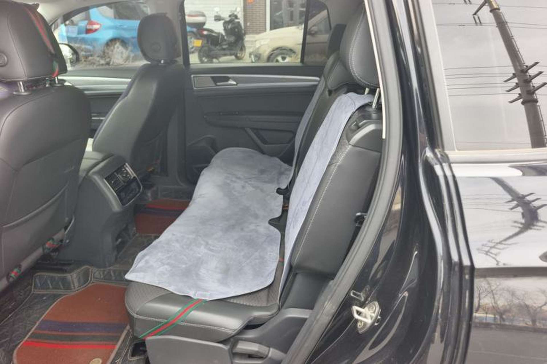 Used Volkswagen Teramont 2019 380TSI Four-Wheel Drive Comfort Edition China VI Standard Left Rear Seat