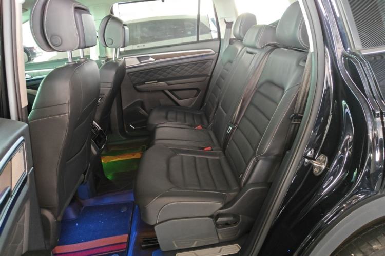 Used Volkswagen Teramont 2019 530 V6 Four-Wheel Drive Flagship Version China V Standard Left Rear Seat