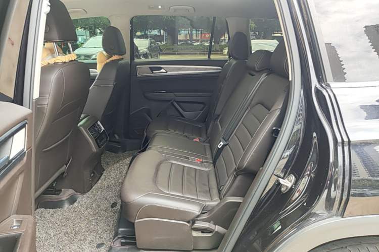 Used Volkswagen Teramont 2019 330TSI Two-Wheel-Drive Luxury Edition China V Standard Left Rear Seat