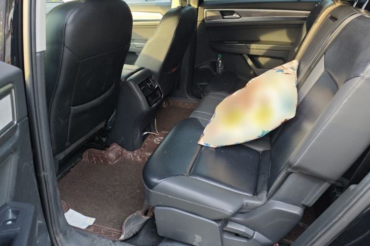 Used Volkswagen Teramont 2019 380TSI Four-Wheel Drive Comfort Edition China V Standard Left Rear Seat