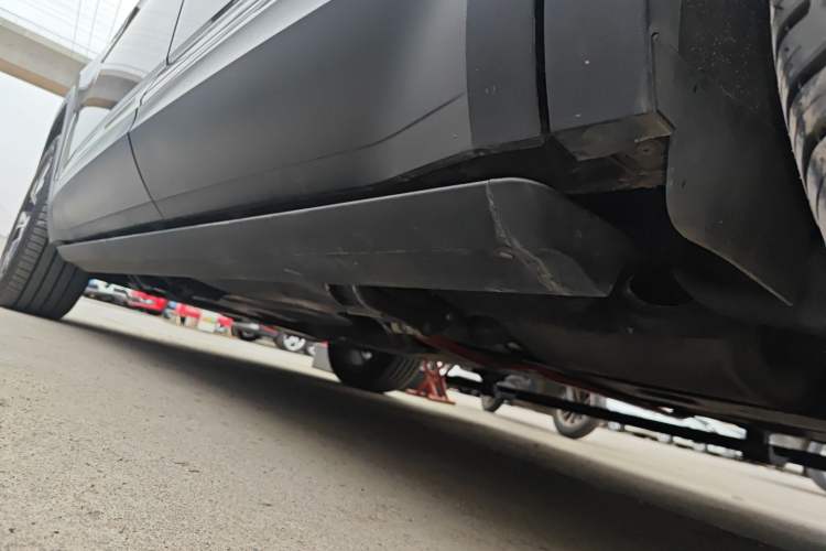 Used Volkswagen Teramont 2019 380TSI Four-Wheel Drive Luxury Version China VI Standard Left Side Sill
