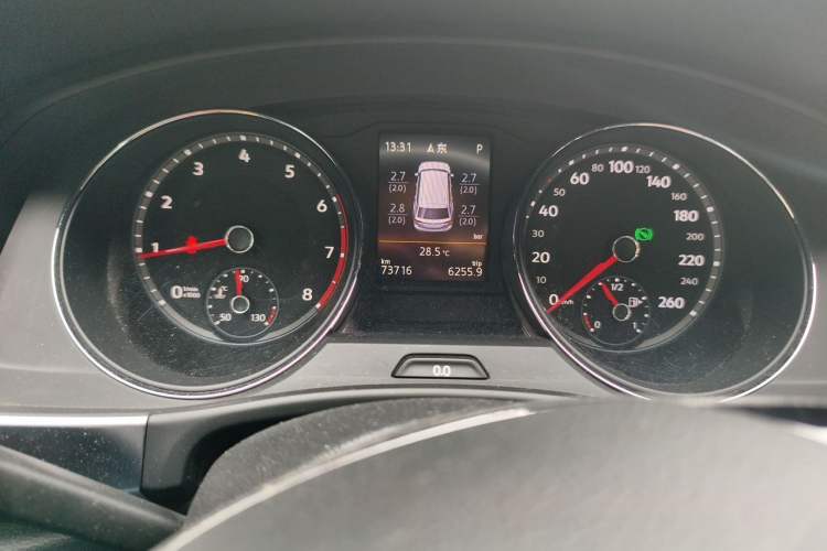 Used Volkswagen Teramont 2019 380TSI Four-Wheel Drive Comfort Edition China VI Standard Odometer Close Up