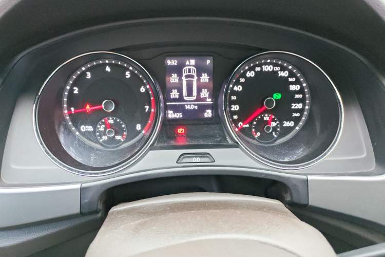 Used Volkswagen Teramont 2019 380TSI Four-Wheel Drive Luxury Version China V Standard Odometer Close Up