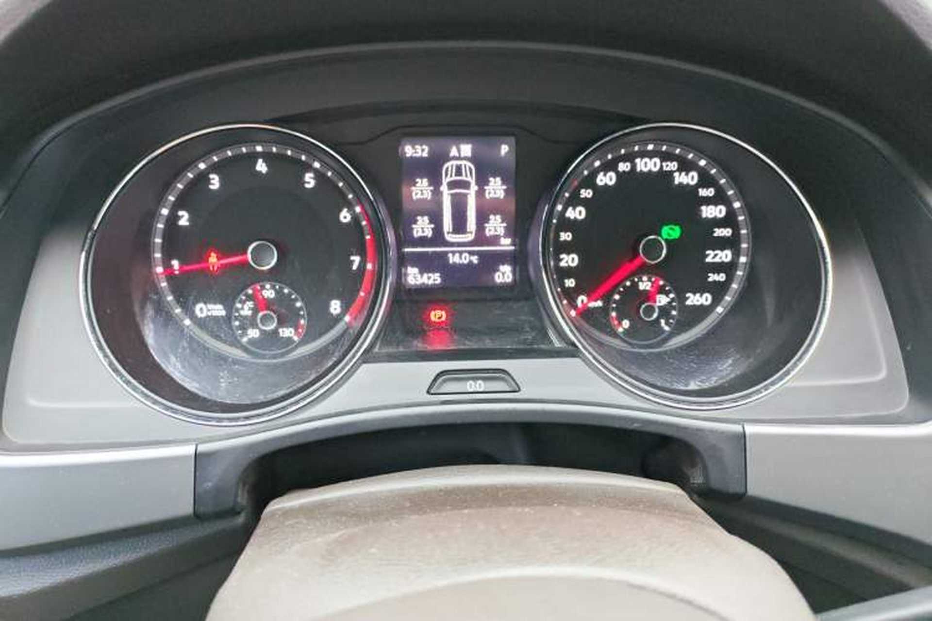 Used Volkswagen Teramont 2019 380TSI Four-Wheel Drive Luxury Version China V Standard Odometer Close Up