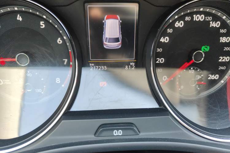 Used Volkswagen Teramont 2019 380TSI Four-Wheel Drive Luxury Version China V Standard Odometer Close Up