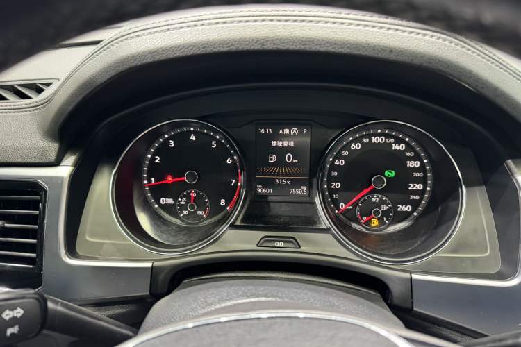 Used Volkswagen Teramont 2019 380TSI Four-Wheel Drive Luxury Version China VI Standard Odometer Close Up