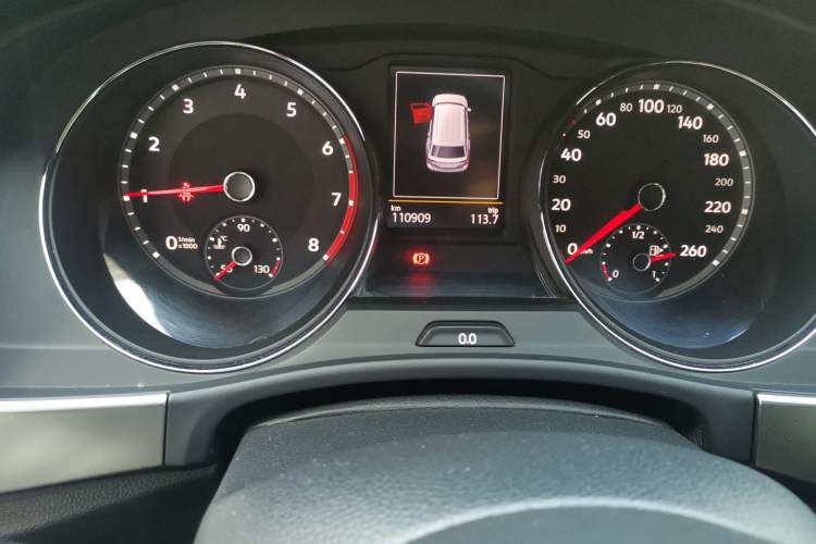 Used Volkswagen Teramont 2019 380TSI Four-Wheel Drive Comfort Edition China V Standard Odometer Close Up