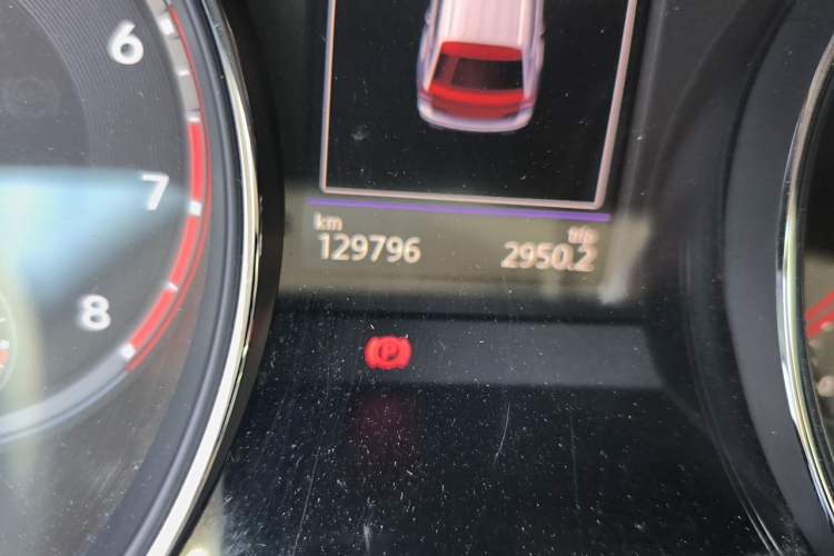 Used Volkswagen Teramont 2019 330TSI Two-Wheel-Drive Luxury Edition China V Standard Odometer Close Up