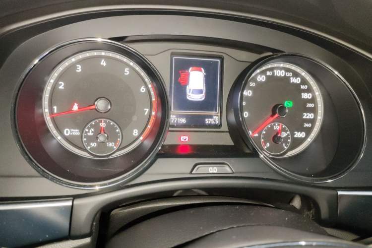 Used Volkswagen Teramont 2019 380TSI Four-Wheel Drive Luxury Version China VI Standard Odometer Close Up