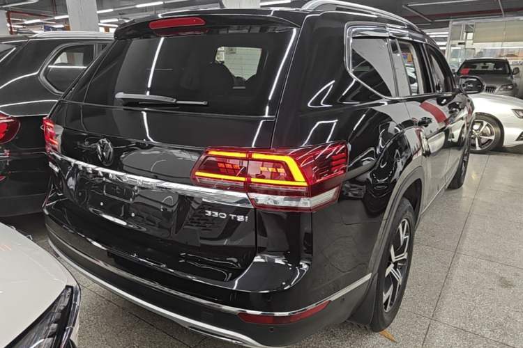 Used Volkswagen Teramont 2019 330TSI Two-Wheel-Drive Luxury Edition China V Standard Rear Right 45 Deg