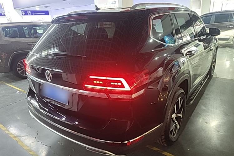 Used Volkswagen Teramont 2019 330TSI Two-Wheel-Drive Luxury Edition China VI Standard Rear Right 45 Deg