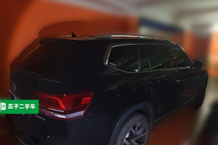 Used Volkswagen Teramont 2019 330TSI Two-Wheel-Drive Luxury Edition China VI Standard Rear Right 45 Deg