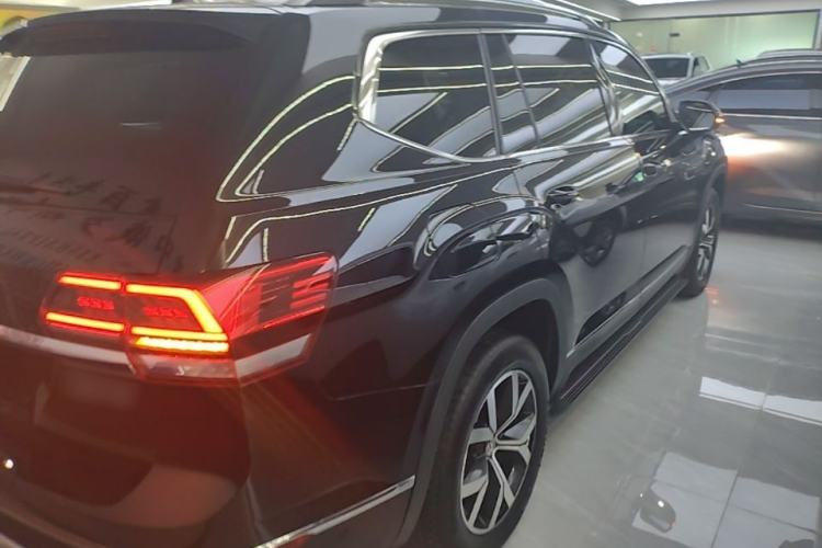 Used Volkswagen Teramont 2019 330TSI Two-Wheel-Drive Luxury Edition China V Standard Rear Right 45 Deg