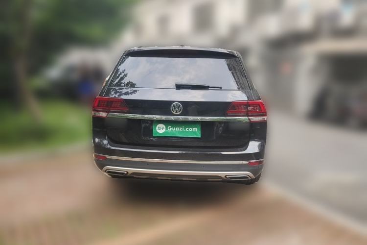 Used Volkswagen Teramont 2019 330TSI Two-Wheel-Drive Luxury Edition China VI Standard Rear