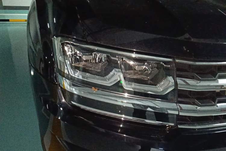 Used Volkswagen Teramont 2019 380TSI Four-Wheel Drive Luxury Version China V Standard Right Front Headlight