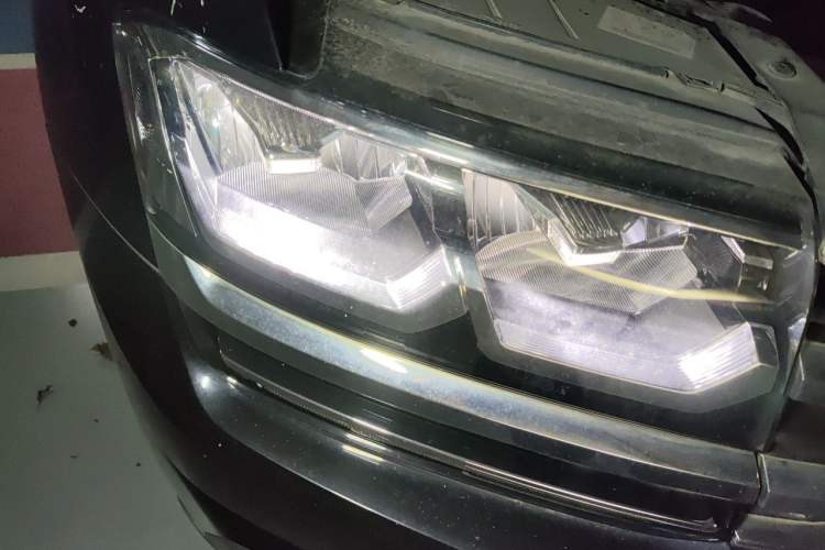 Used Volkswagen Teramont 2019 380TSI Four-Wheel Drive Luxury Version China VI Standard Right Front Headlight