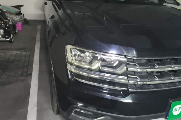 Used Volkswagen Teramont 2019 380TSI Four-Wheel Drive Luxury Version China V Standard Right Front Headlight