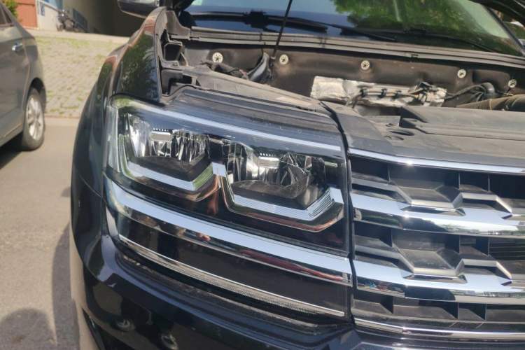 Used Volkswagen Teramont 2019 380TSI Four-Wheel Drive Luxury Version China V Standard Right Front Headlight