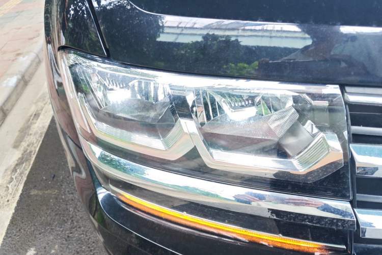 Used Volkswagen Teramont 2019 380TSI Four-Wheel Drive Comfort Edition China VI Standard Right Front Headlight