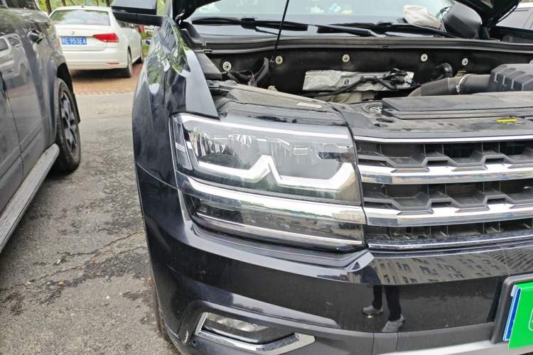 Used Volkswagen Teramont 2019 380TSI Four-Wheel Drive Luxury Version China V Standard Right Front Headlight