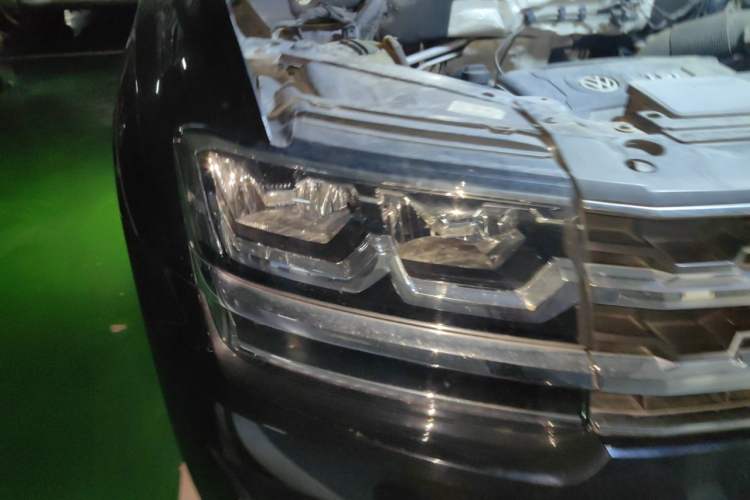 Used Volkswagen Teramont 2019 380TSI Four-Wheel Drive Luxury Version China VI Standard Right Front Headlight