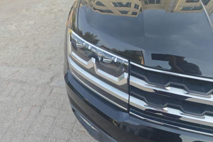 Used Volkswagen Teramont 2019 380TSI Four-Wheel Drive Luxury Version China V Standard Right Front Headlight