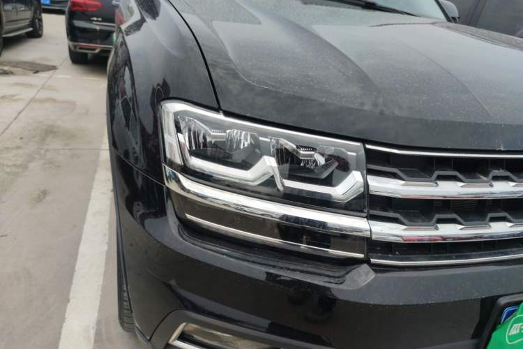 Used Volkswagen Teramont 2019 380TSI Four-Wheel Drive Luxury Version China VI Standard Right Front Headlight