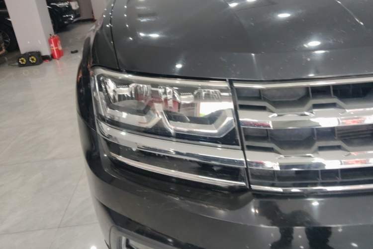 Used Volkswagen Teramont 2019 380TSI Four-Wheel Drive Luxury Version China V Standard Right Front Headlight