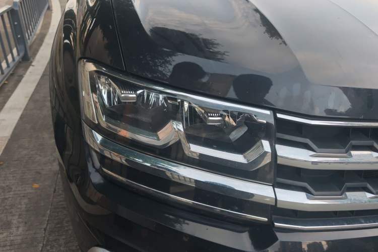 Used Volkswagen Teramont 2019 380TSI Four-Wheel Drive Luxury Version China V Standard Right Front Headlight