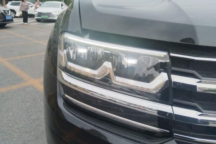 Used Volkswagen Teramont 2019 380TSI Four-Wheel Drive Luxury Version China V Standard Right Front Headlight
