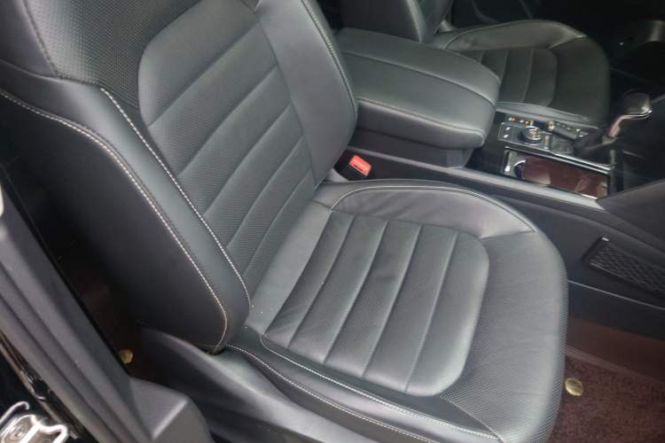 Used Volkswagen Teramont 2019 380TSI Four-Wheel Drive Luxury Version China VI Standard Right Front Seat