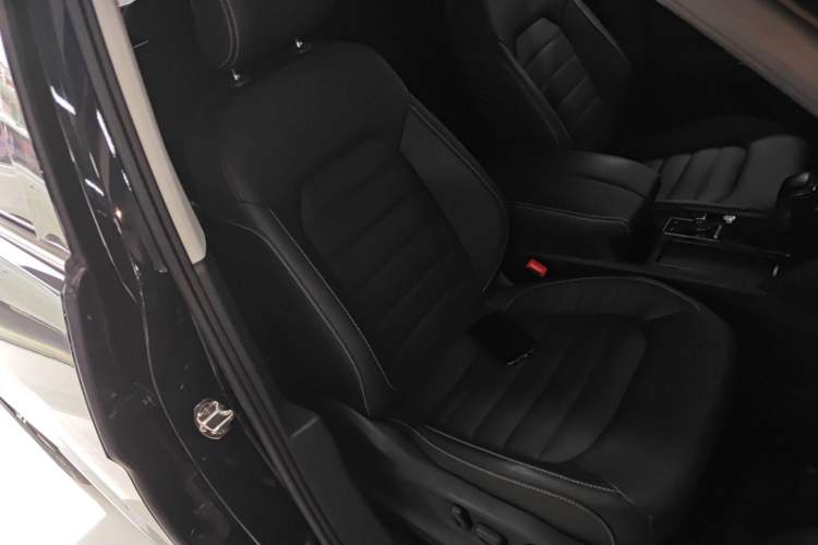 Used Volkswagen Teramont 2019 380TSI Four-Wheel Drive Luxury Version China V Standard Right Front Seat