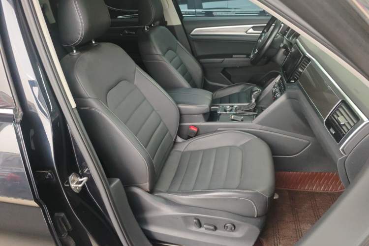 Used Volkswagen Teramont 2019 380TSI Four-Wheel Drive Luxury Version China V Standard Right Front Seat