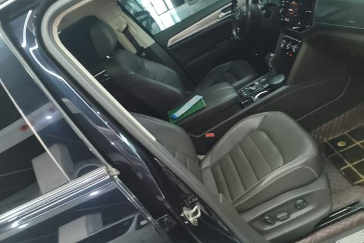 Used Volkswagen Teramont 2019 380TSI Four-Wheel Drive Luxury Version China V Standard Right Front Seat