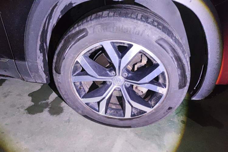 Used Volkswagen Teramont 2019 380TSI Four-Wheel Drive Luxury Version China V Standard Right Front Wheel Hub