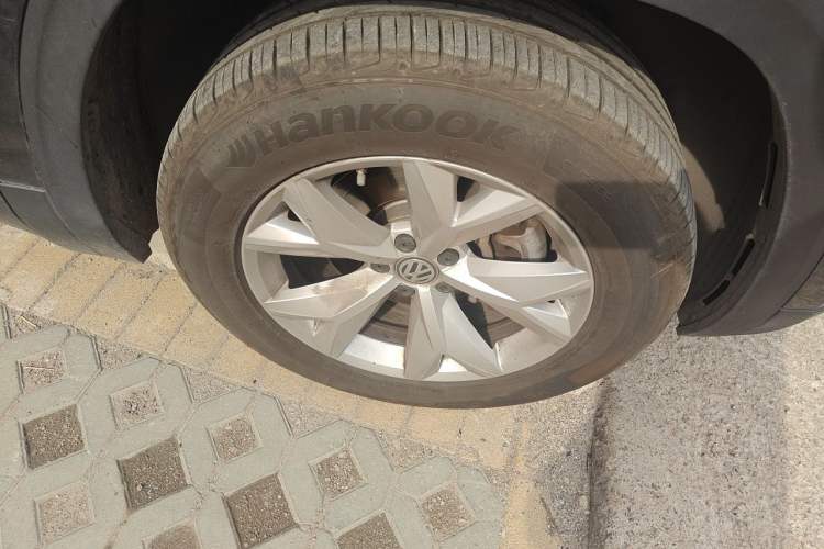 Used Volkswagen Teramont 2019 380TSI Four-Wheel Drive Comfort Edition China V Standard Right Front Wheel Hub