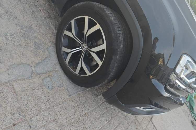 Used Volkswagen Teramont 2019 380TSI Four-Wheel Drive Luxury Version China V Standard Right Front Wheel Hub