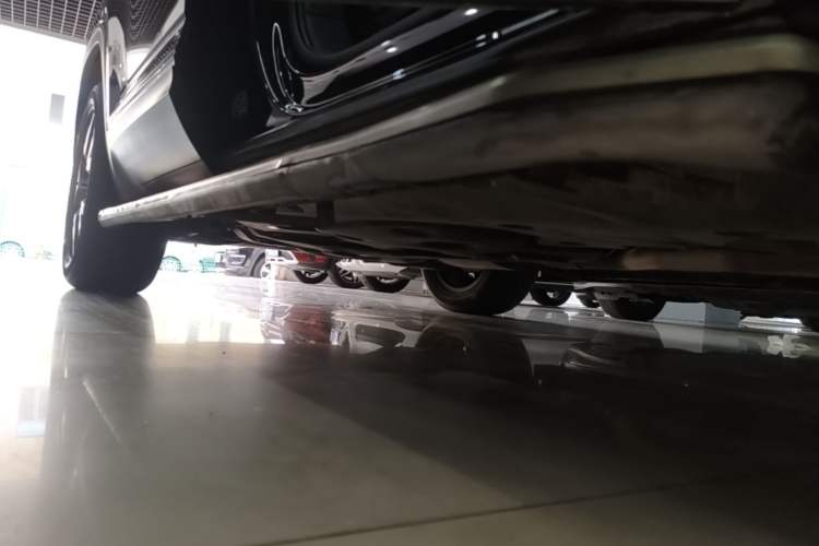 Used Volkswagen Teramont 2019 380TSI Four-Wheel Drive Luxury Version China V Standard Right Side Sill